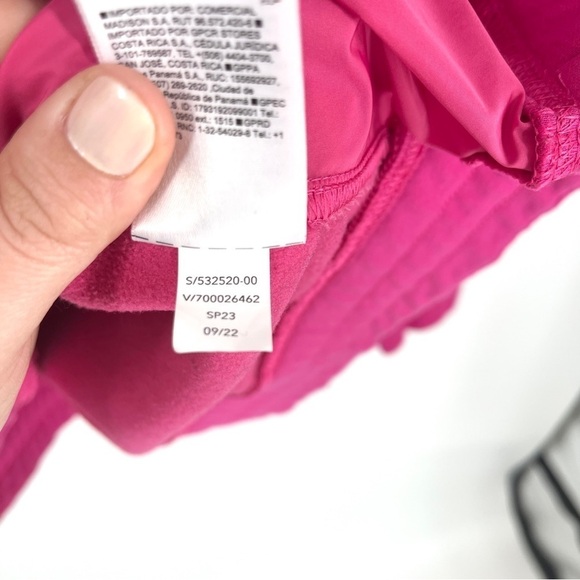 ATHLETA Triumph Hybrid Half Zip Sweatshirt Hot Pink - Picture 14 of 15